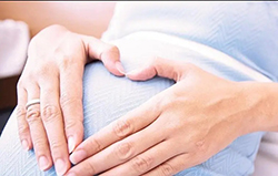 在[临沧]怀孕了怎么做亲子鉴定，临沧孕期亲子鉴定收费情况