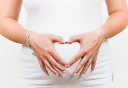 临沧刚怀孕如何做胎儿亲子鉴定，临沧无创怀孕亲子鉴定多少钱一次